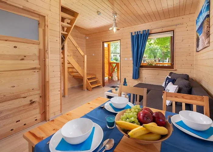 ロッジ Alkado Jastrzebia Gora